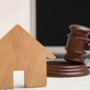 Aste giudiziarie e vendita forzosa: Modalità operative e opportunità per gli agenti immobiliari